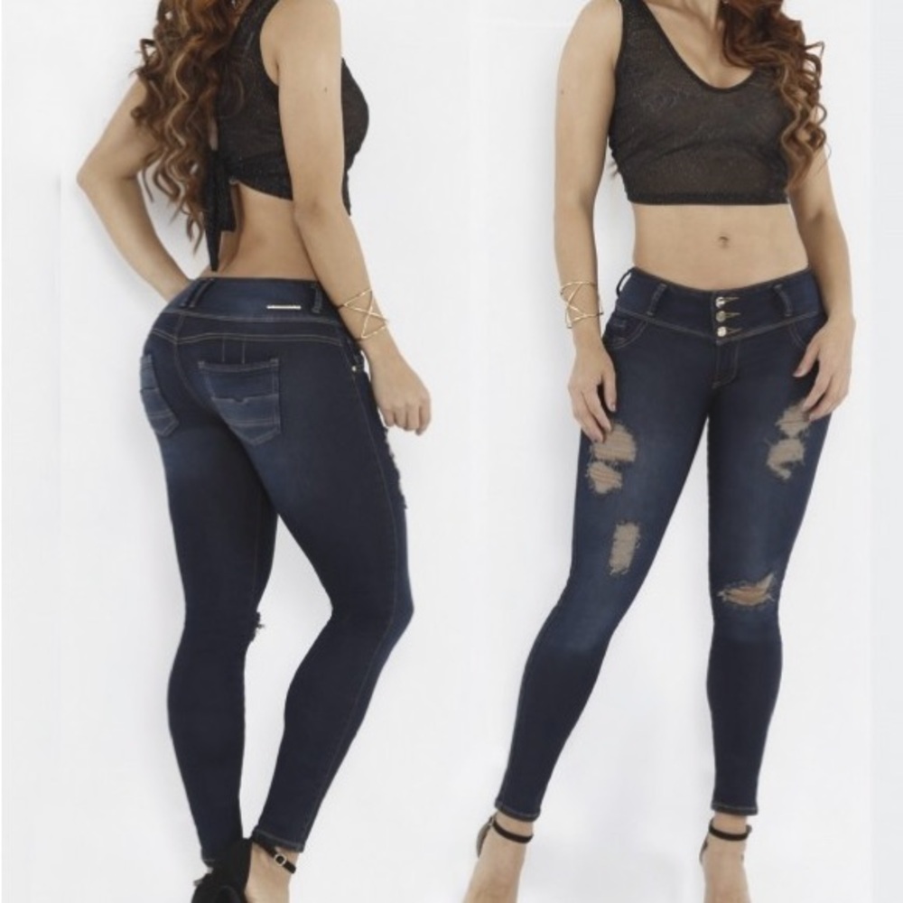 NWT  🇨🇴 Colombian Jeans "butt lifting jeans"  Navy Distressed Skinny Jeans